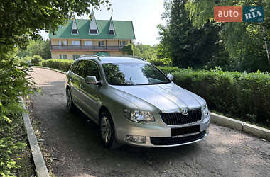 Универсал Skoda Superb 2011 в 