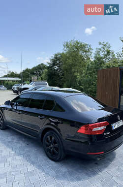 Лифтбек Skoda Superb 2014 в 