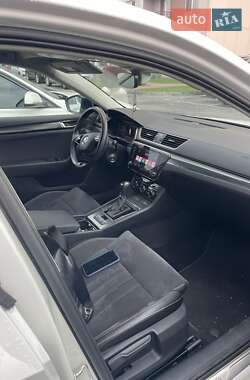 Универсал Skoda Superb 2021 в 