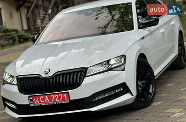 Лифтбек Skoda Superb 2021 в 