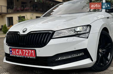 Лифтбек Skoda Superb 2021 в 