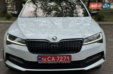 Лифтбек Skoda Superb 2021 в 