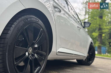 Лифтбек Skoda Superb 2021 в 
