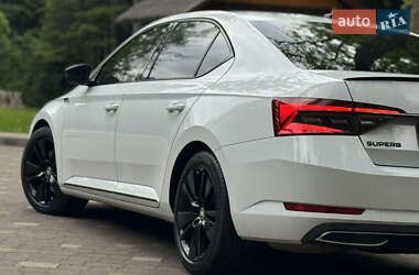 Лифтбек Skoda Superb 2021 в 