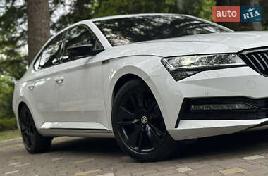 Лифтбек Skoda Superb 2021 в 