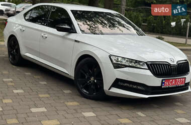 Лифтбек Skoda Superb 2021 в 