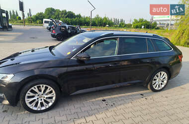 Универсал Skoda Superb 2019 в 