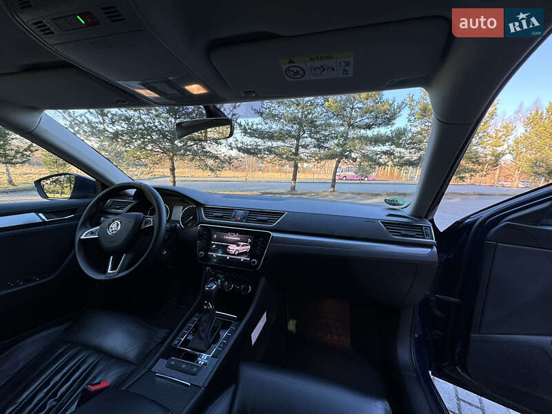 Универсал Skoda Superb 2018 в Дрогобыче