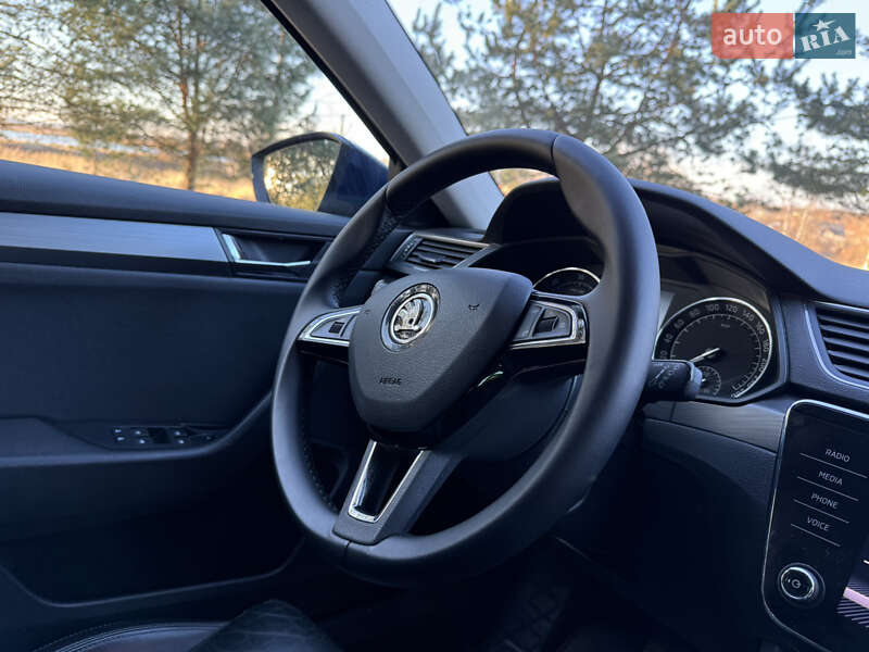 Универсал Skoda Superb 2018 в Дрогобыче
