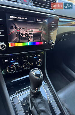 Лифтбек Skoda Superb 2017 в 