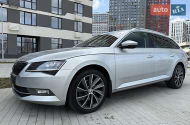 Универсал Skoda Superb 2020 в Киеве