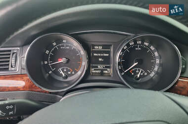 Лифтбек Skoda Superb 2012 в 