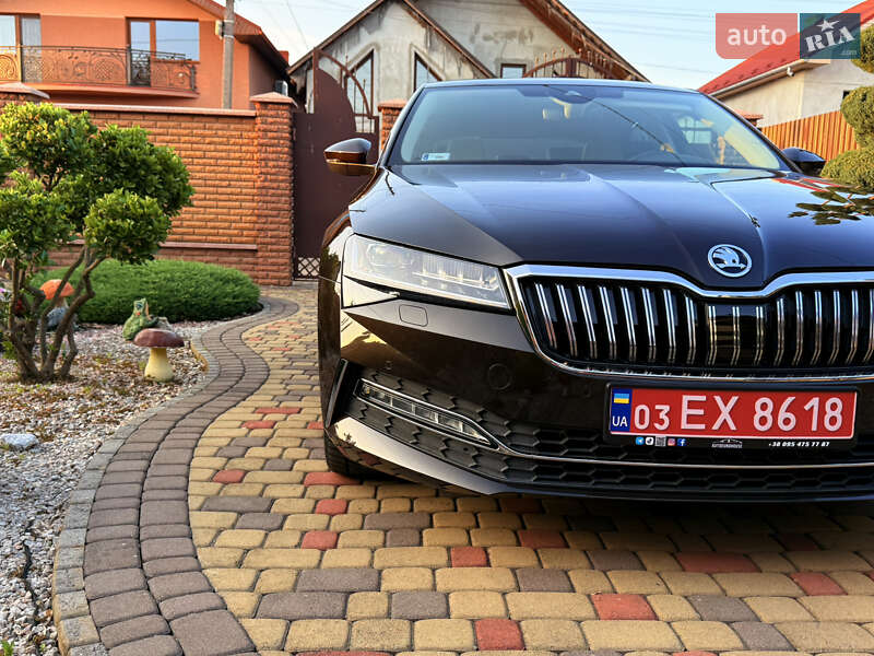 Лифтбек Skoda Superb 2019 в Мукачево