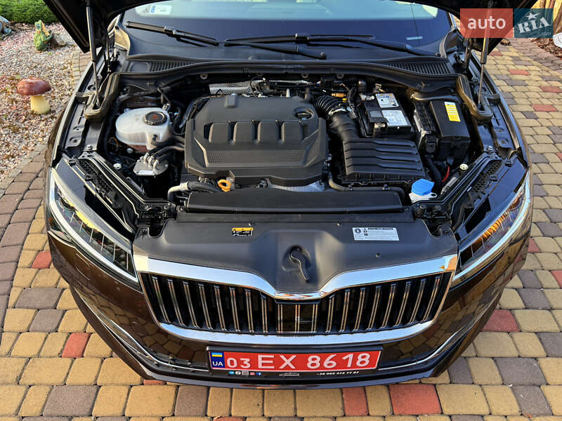 Лифтбек Skoda Superb 2019 в Мукачево