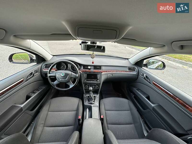 Ліфтбек Skoda Superb 2013 в Харкові