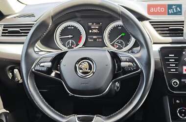 Універсал Skoda Superb 2020 в 