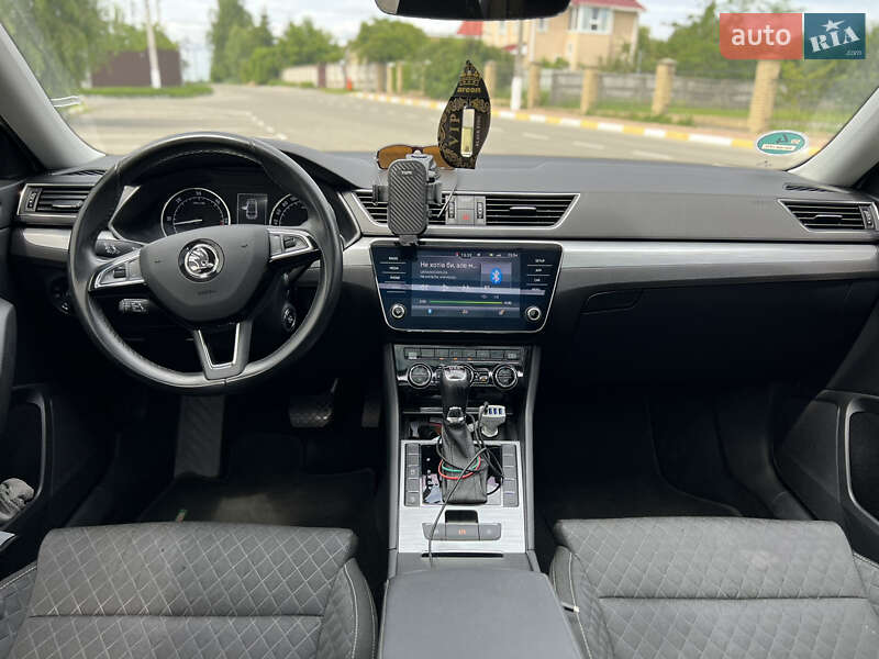 Универсал Skoda Superb 2019 в Киеве