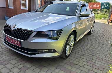Универсал Skoda Superb 2019 в Львове