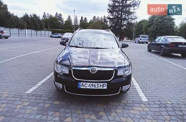 Универсал Skoda Superb 2013 в Луцке
