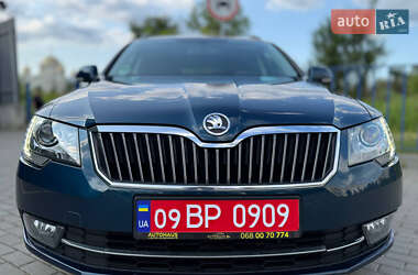 Универсал Skoda Superb 2015 в 