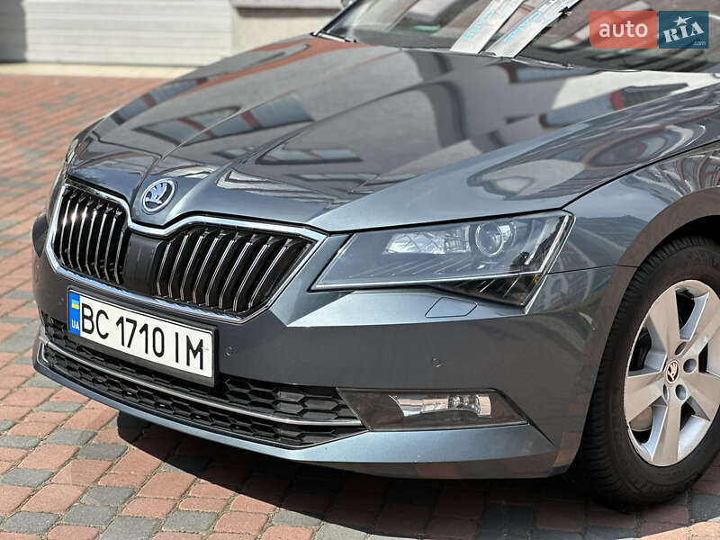 Ліфтбек Skoda Superb 2015 в Івано-Франківську