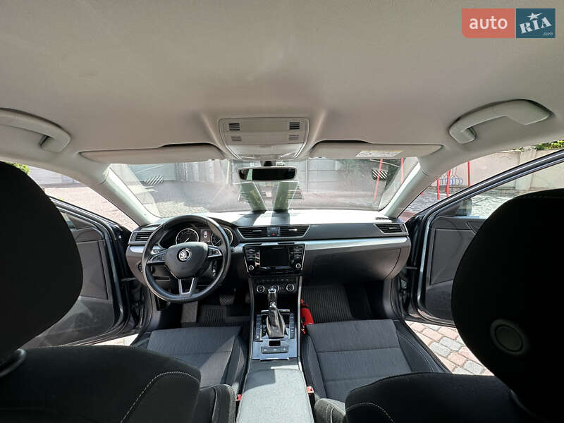 Ліфтбек Skoda Superb 2015 в Івано-Франківську