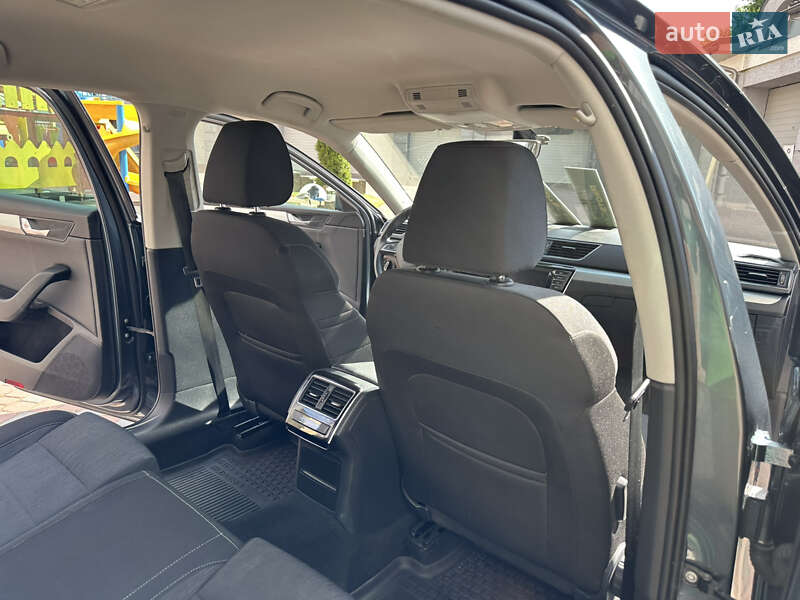 Ліфтбек Skoda Superb 2015 в Івано-Франківську