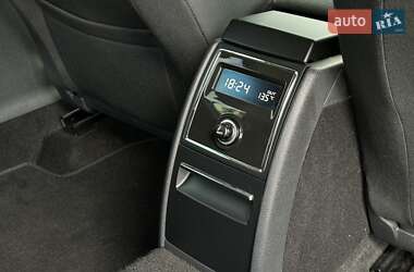 Лифтбек Skoda Superb 2013 в 