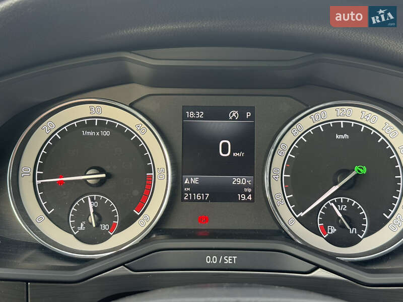 Универсал Skoda Superb 2020 в Луцке