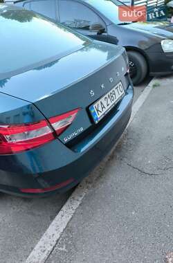 Лифтбек Skoda Superb 2023 в 
