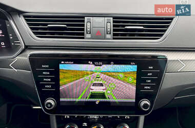 Лифтбек Skoda Superb 2020 в 