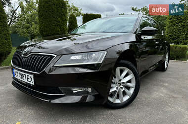 Ліфтбек Skoda Superb 2017 в Харкові
