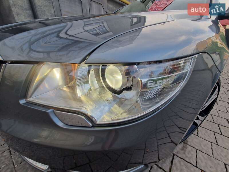 Универсал Skoda Superb 2010 в Ивано-Франковске