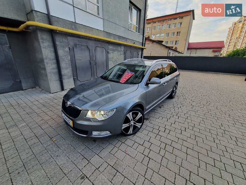 Универсал Skoda Superb 2010 в Ивано-Франковске