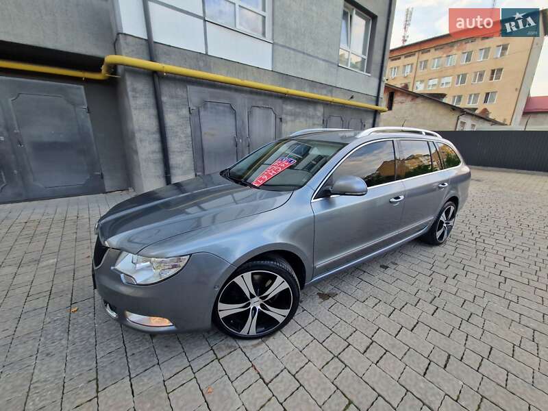 Универсал Skoda Superb 2010 в Ивано-Франковске