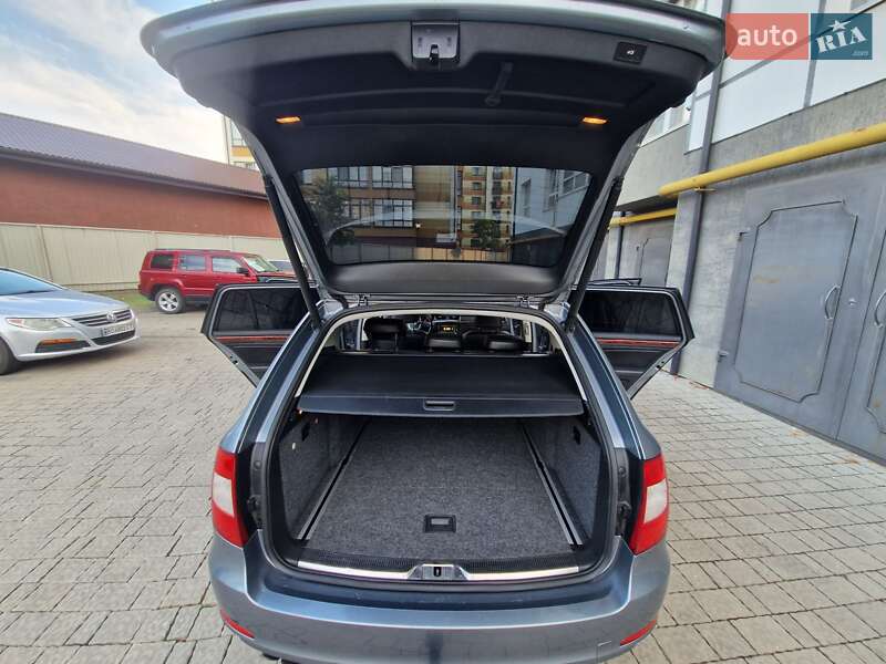 Универсал Skoda Superb 2010 в Ивано-Франковске