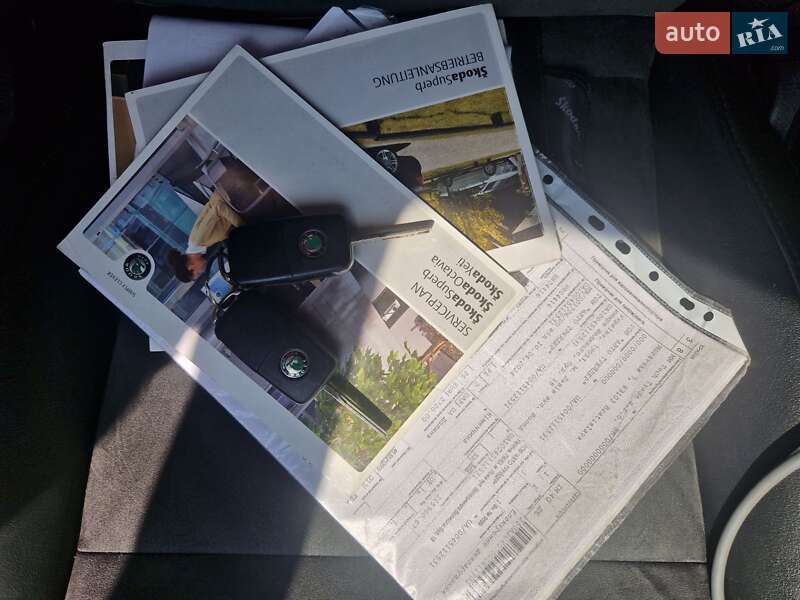 Универсал Skoda Superb 2010 в Ивано-Франковске