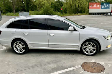 Универсал Skoda Superb 2010 в 