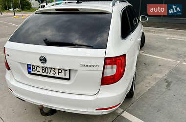 Универсал Skoda Superb 2010 в 