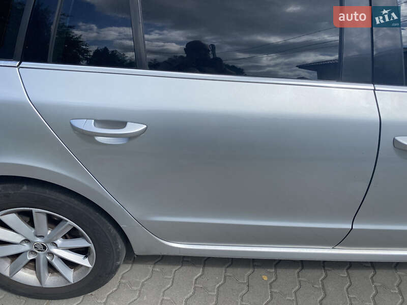 Универсал Skoda Superb 2014 в Львове фото 5 Универсал Skoda Superb 2014 в Львове