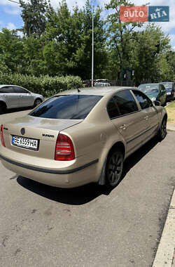 Лифтбек Skoda Superb 2005 в Киеве