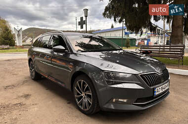 Универсал Skoda Superb 2016 в Хусте