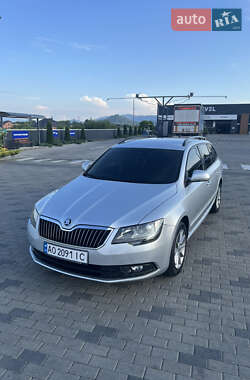 Универсал Skoda Superb 2015 в 