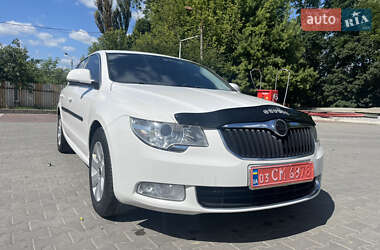 Лифтбек Skoda Superb 2010 в Виннице