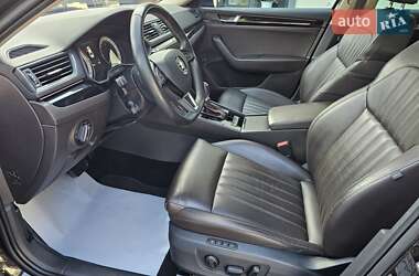 Лифтбек Skoda Superb 2016 в 