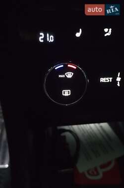 Лифтбек Skoda Superb 2015 в 
