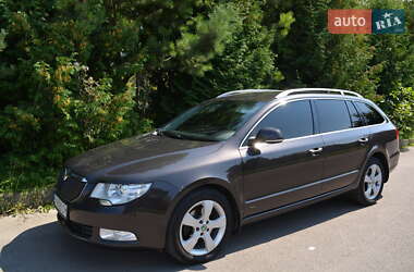 Универсал Skoda Superb 2010 в 
