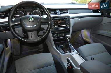 Универсал Skoda Superb 2010 в 