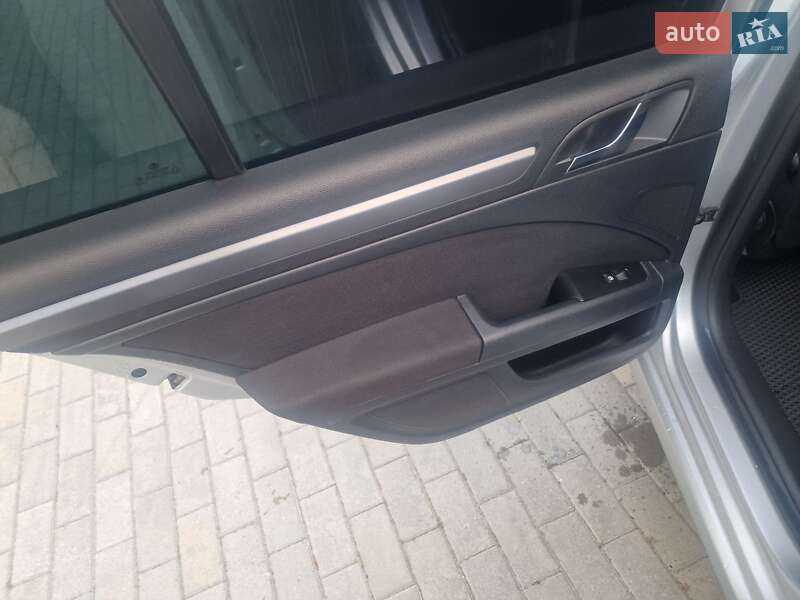 Универсал Skoda Superb 2011 в Кременце фото 23 Универсал Skoda Superb 2011 в Кременце