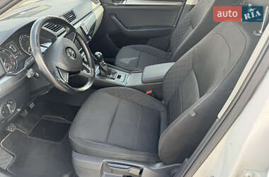 Лифтбек Skoda Superb 2017 в 